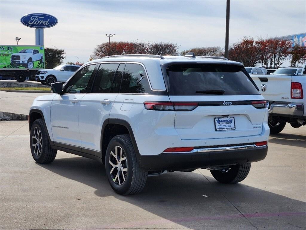 new 2025 Jeep Grand Cherokee car, priced at $39,995