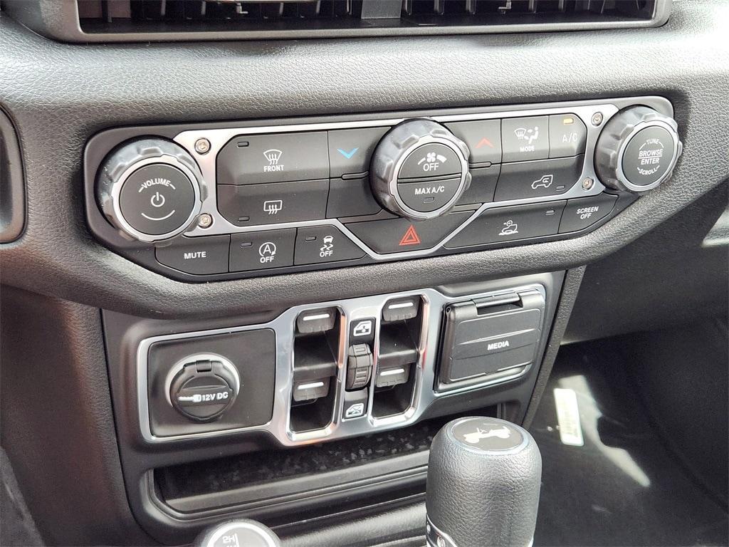 new 2026 Jeep Wrangler car, priced at $42,495