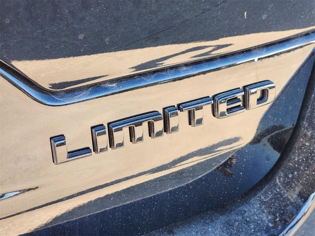 new 2025 Jeep Grand Cherokee car, priced at $39,995