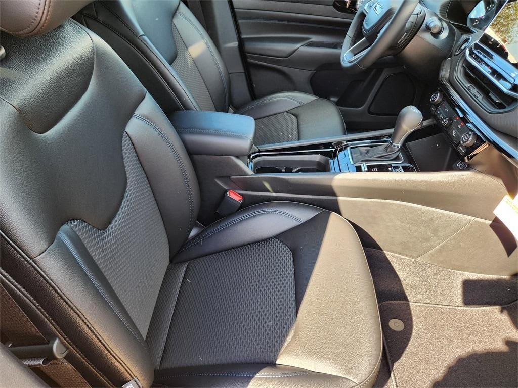 new 2026 Jeep Compass car, priced at $29,995