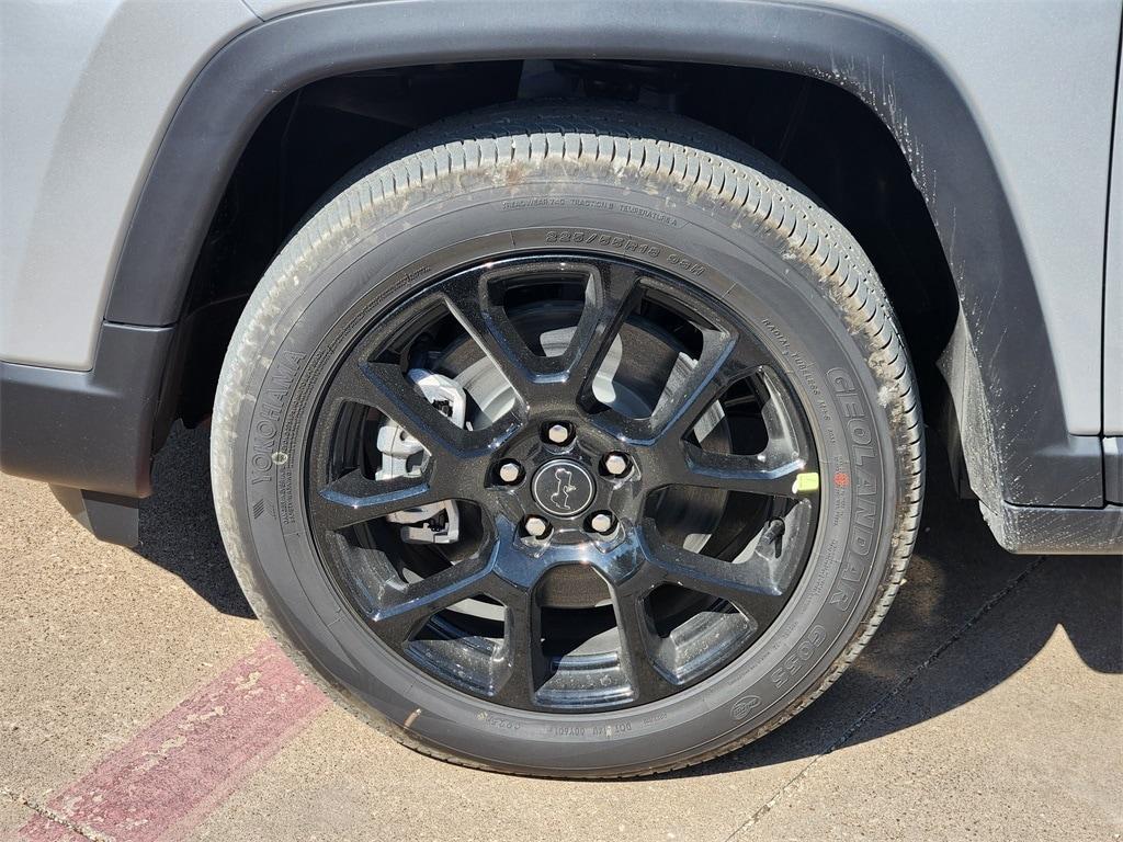 new 2026 Jeep Compass car, priced at $29,995