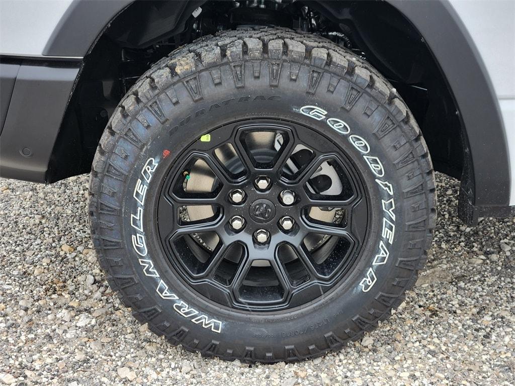 new 2025 Ram 1500 car, priced at $58,995