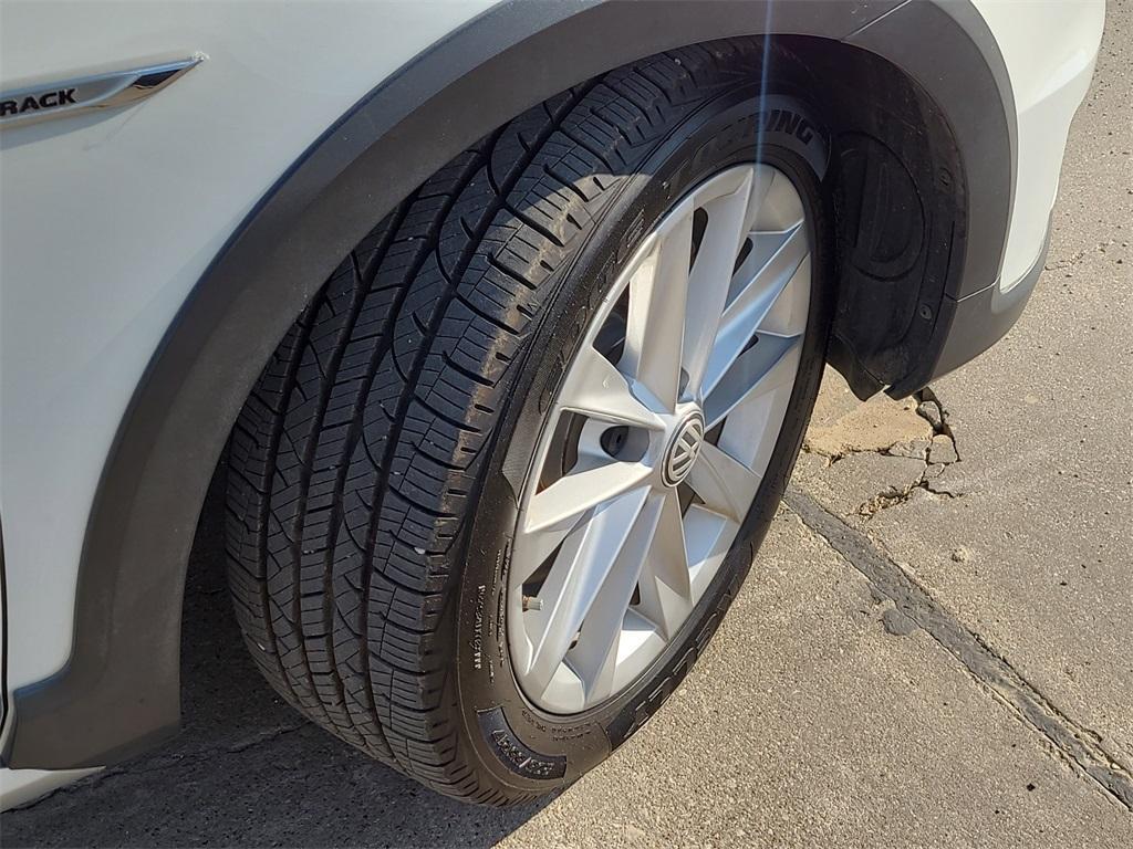 used 2019 Volkswagen Golf Alltrack car, priced at $19,961