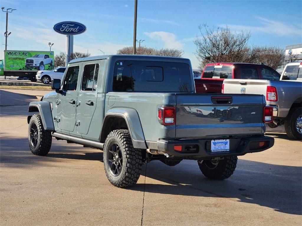 new 2025 Jeep Gladiator car, priced at $42,495