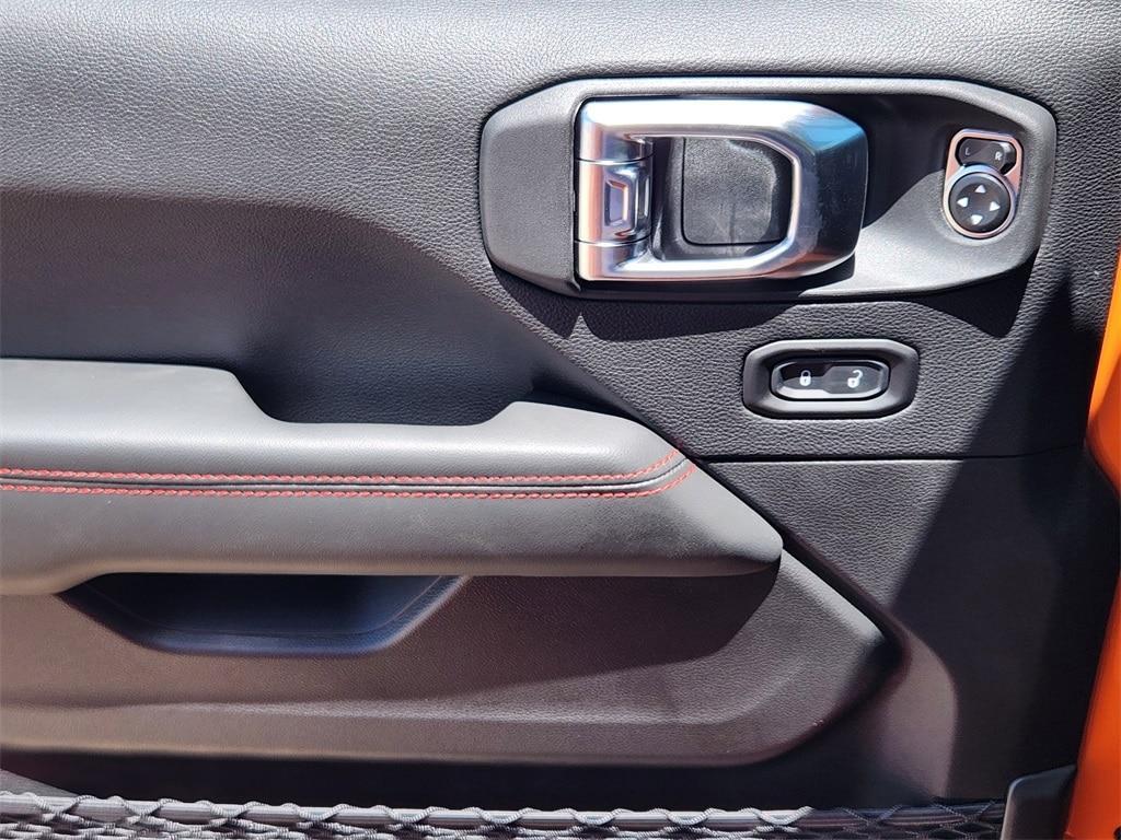 new 2025 Jeep Wrangler car, priced at $52,495