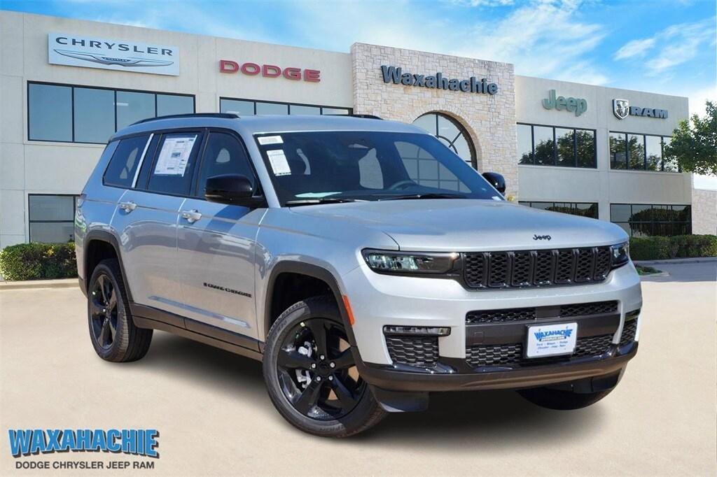 new 2025 Jeep Grand Cherokee L car, priced at $37,495