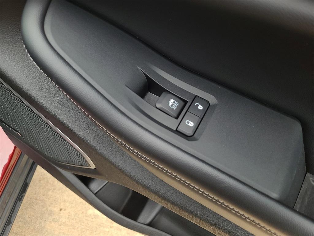 used 2022 Jeep Grand Cherokee 4xe car, priced at $26,425