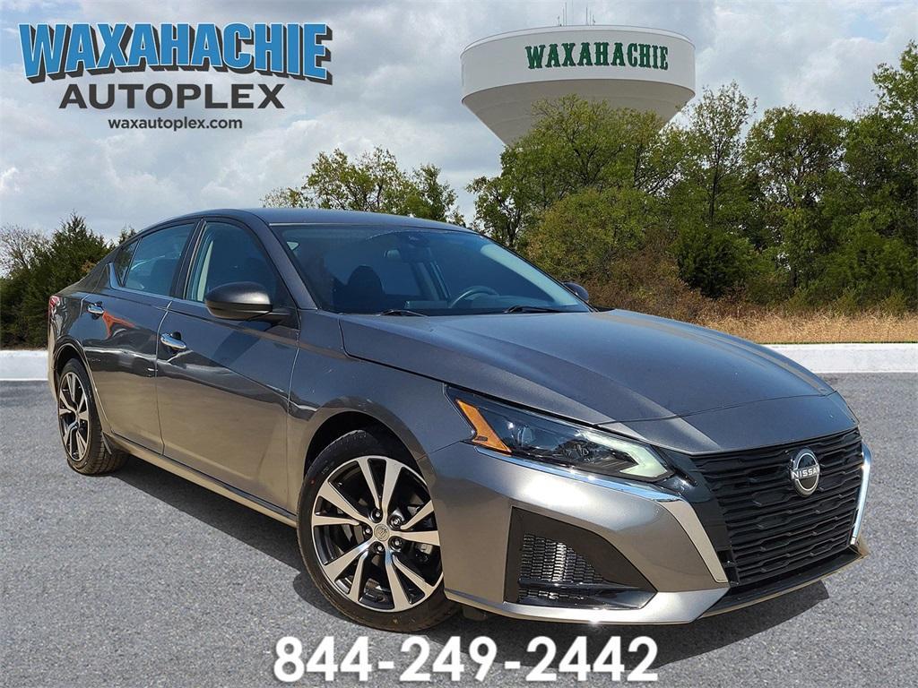 used 2025 Nissan Altima car, priced at $21,156