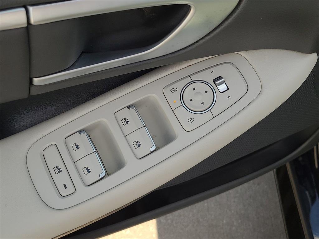 used 2024 Hyundai Sonata car, priced at $22,382