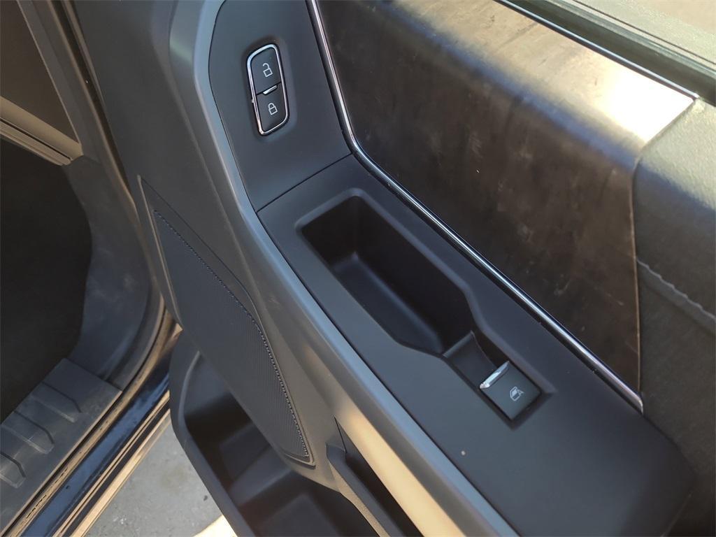 used 2022 Ford F-150 car, priced at $37,044