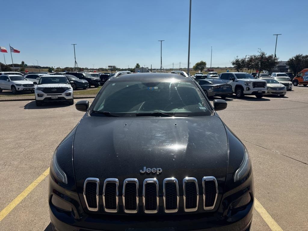 used 2014 Jeep Cherokee car, priced at $7,787