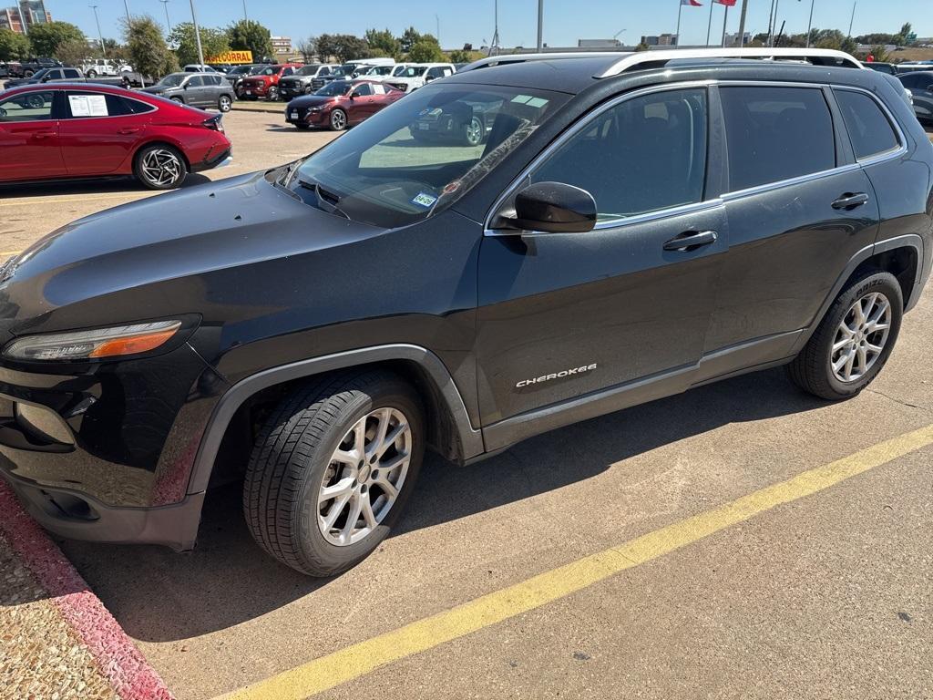 used 2014 Jeep Cherokee car, priced at $7,787