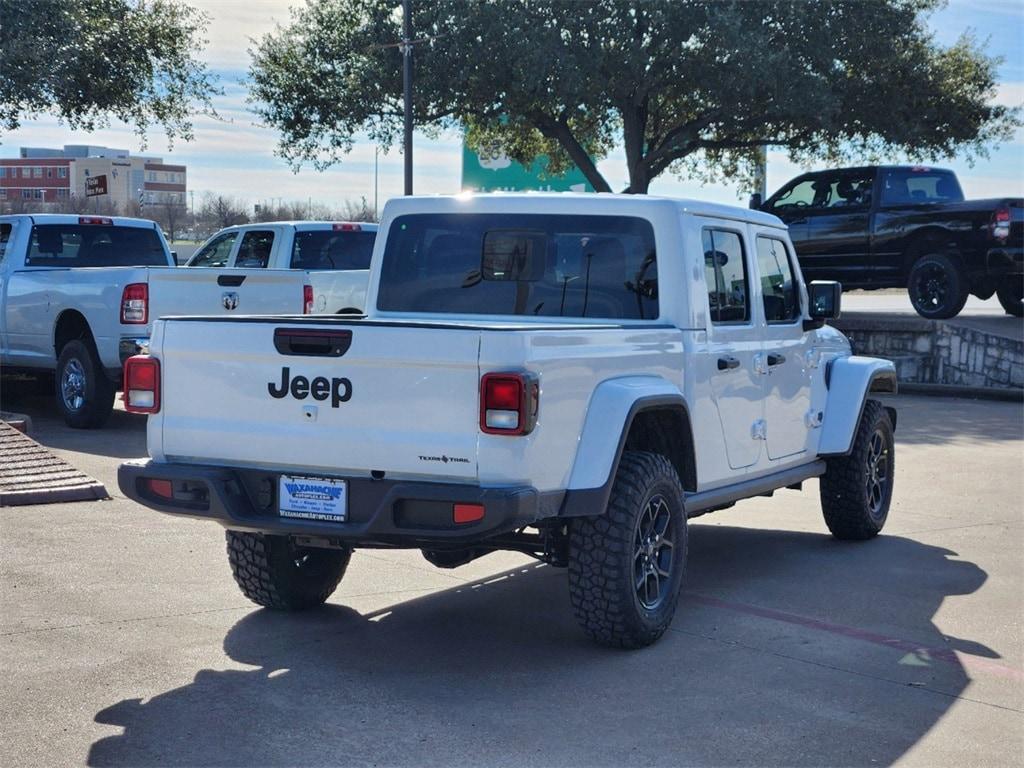 new 2025 Jeep Gladiator car, priced at $42,995