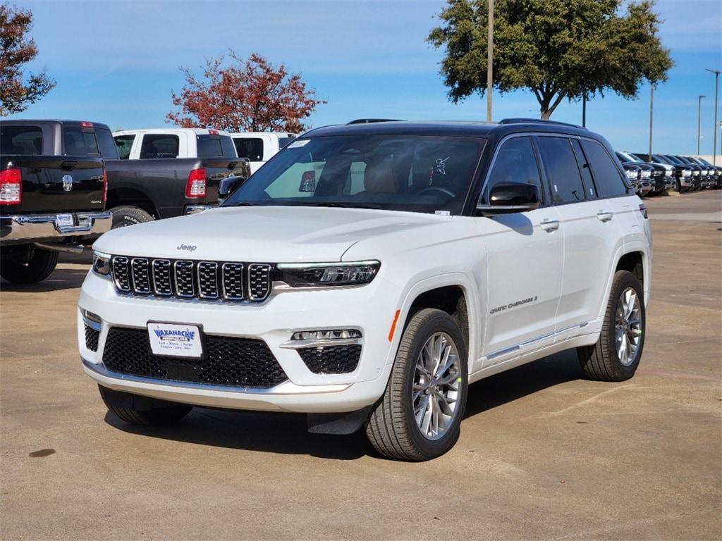 new 2025 Jeep Grand Cherokee car, priced at $53,995