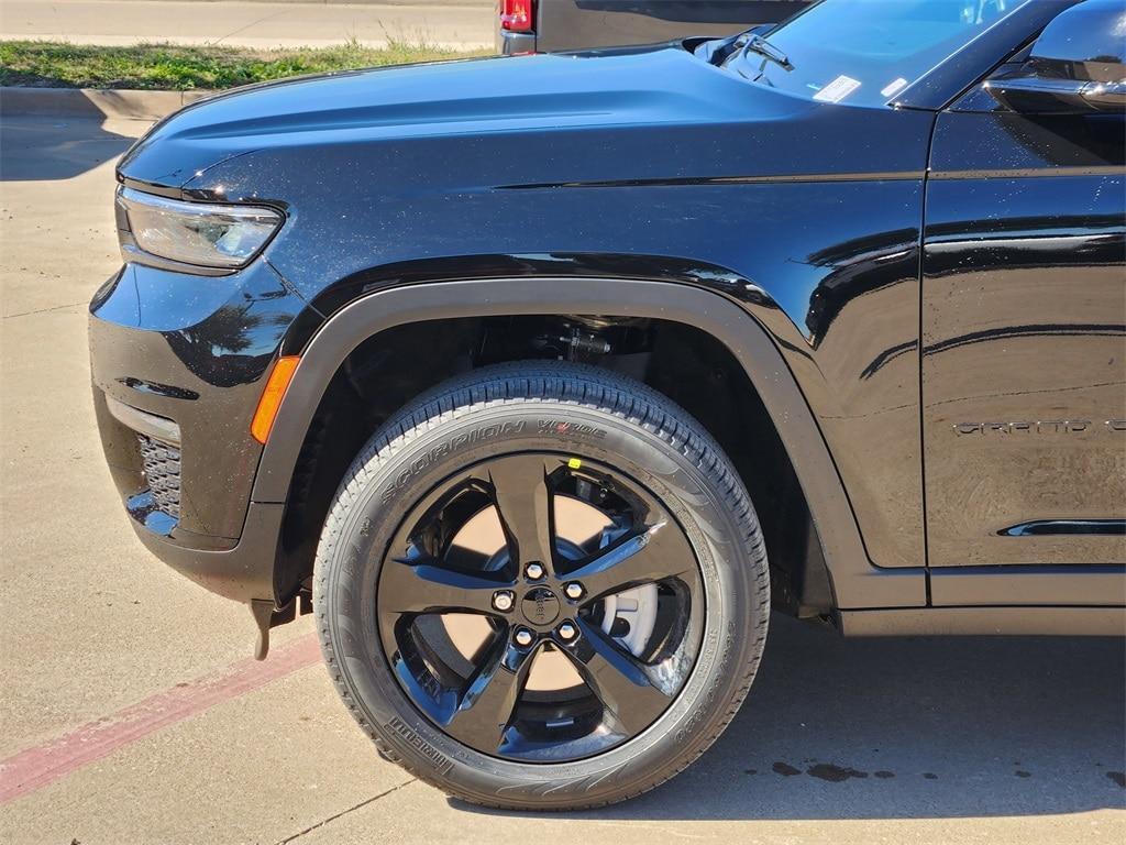 new 2025 Jeep Grand Cherokee L car, priced at $42,995
