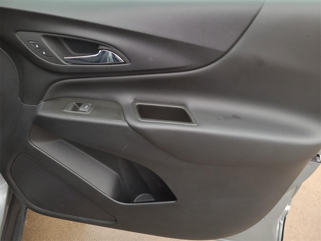 used 2023 Chevrolet Equinox car, priced at $22,098