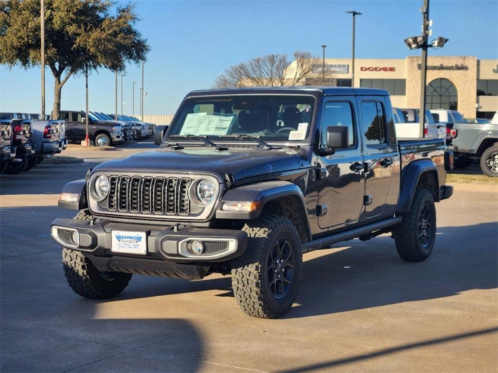 new 2025 Jeep Gladiator car, priced at $42,995