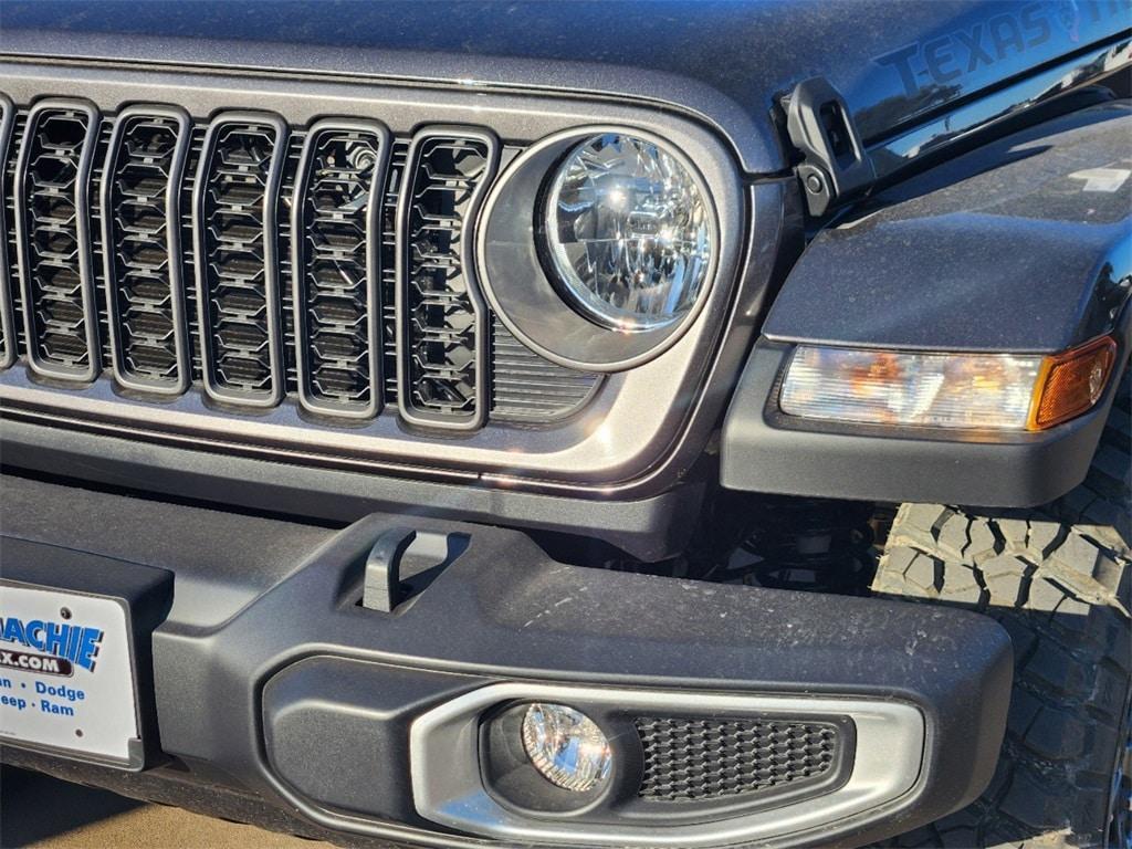 new 2025 Jeep Gladiator car, priced at $42,995