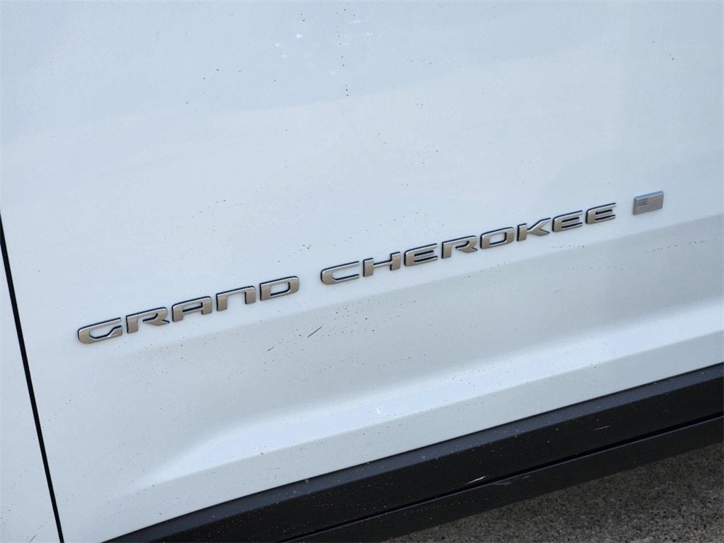 new 2025 Jeep Grand Cherokee car, priced at $36,495