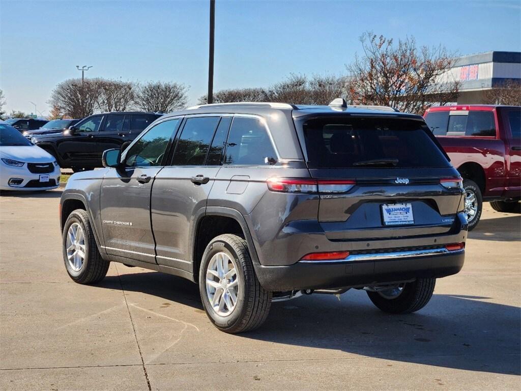 new 2025 Jeep Grand Cherokee car, priced at $33,995