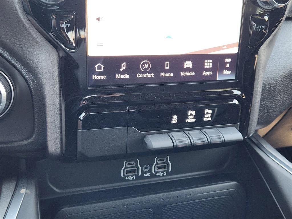 new 2025 Ram 1500 car, priced at $45,995