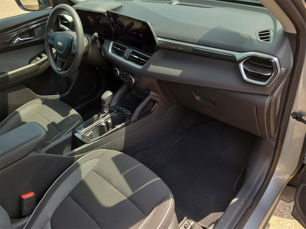 used 2024 Chevrolet TrailBlazer car, priced at $18,709