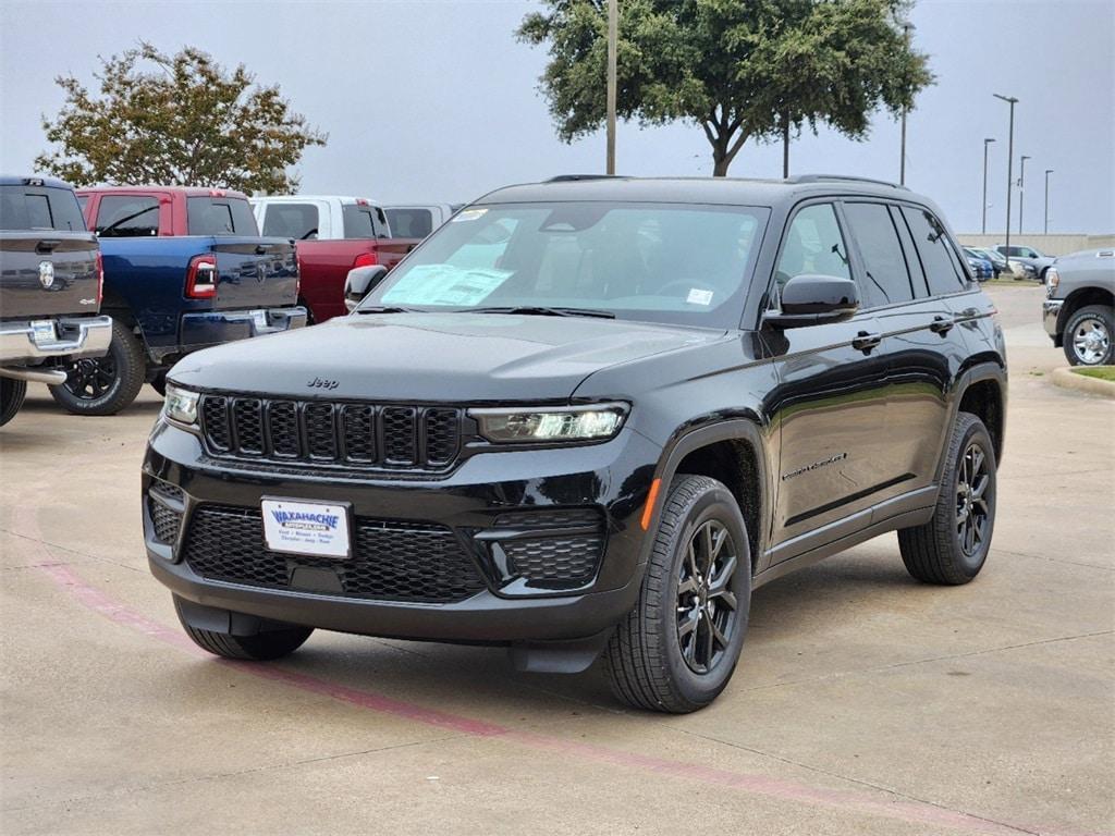 new 2025 Jeep Grand Cherokee car, priced at $36,995