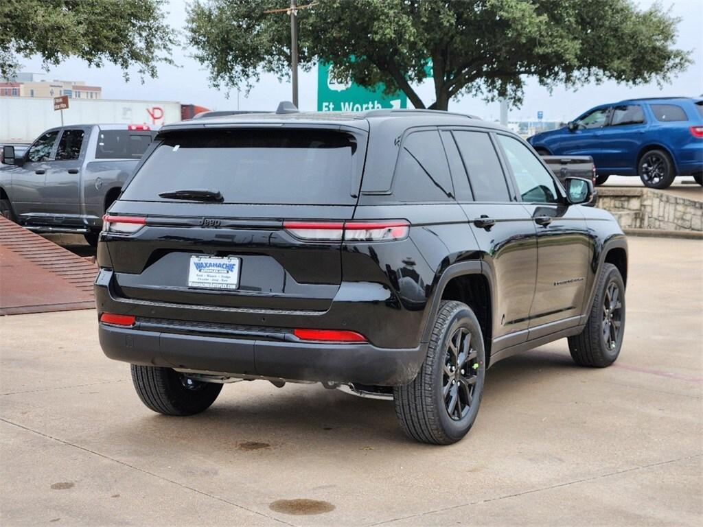 new 2025 Jeep Grand Cherokee car, priced at $36,995