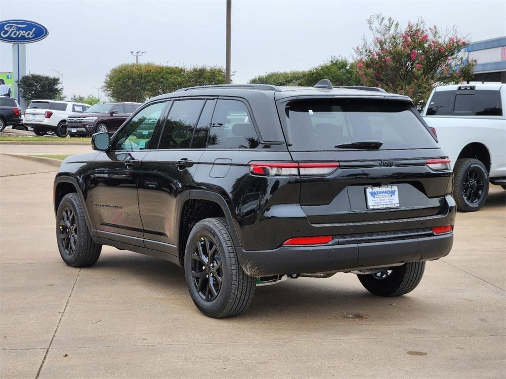 new 2025 Jeep Grand Cherokee car, priced at $36,995