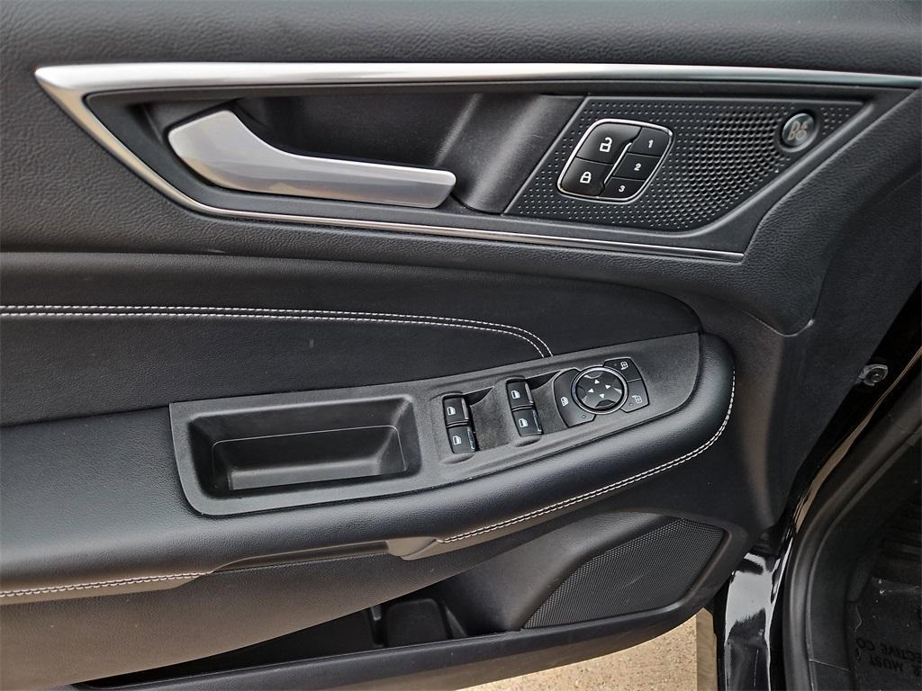 used 2022 Ford Edge car, priced at $22,802