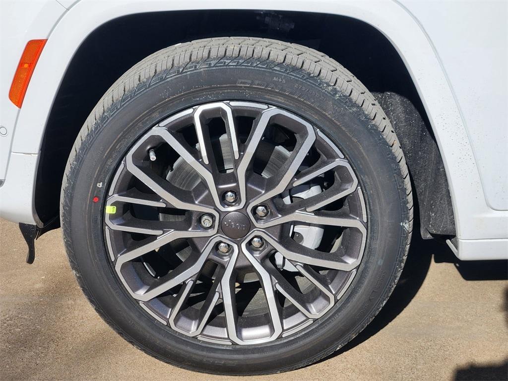 new 2025 Jeep Grand Cherokee L car, priced at $66,835
