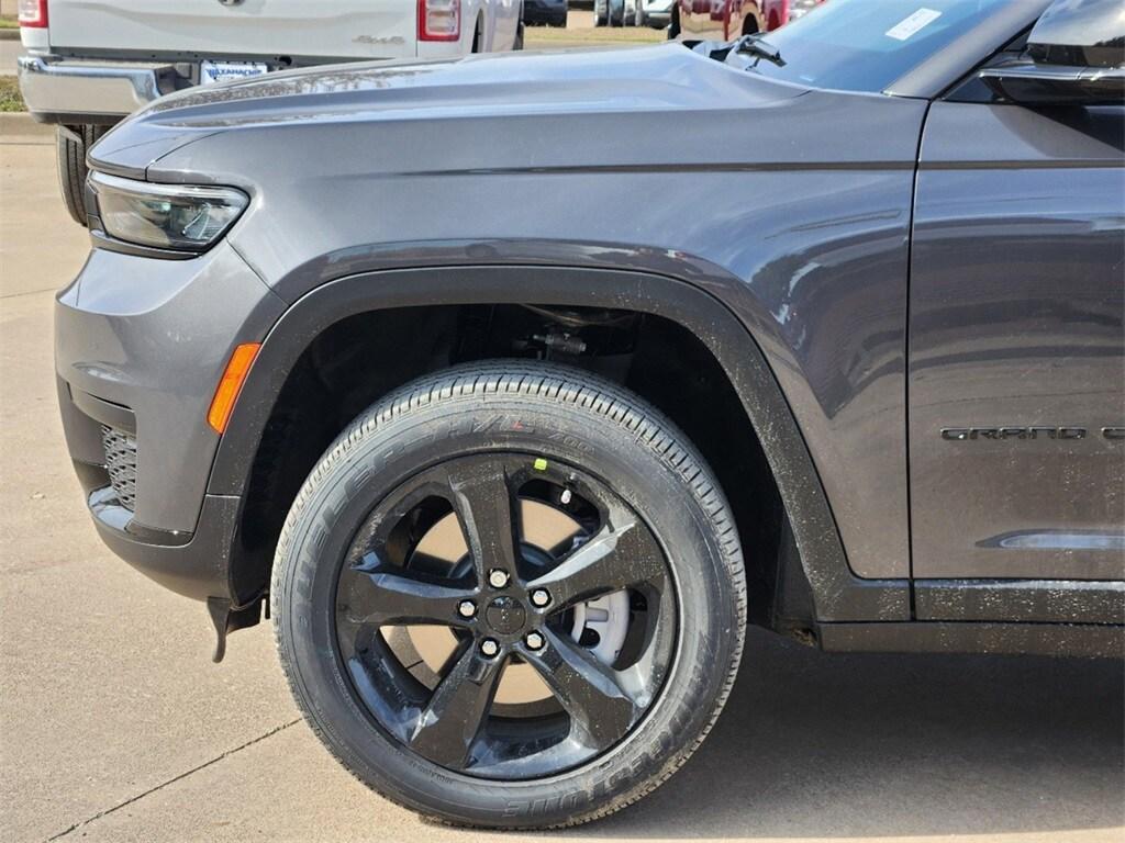 new 2025 Jeep Grand Cherokee L car, priced at $39,995