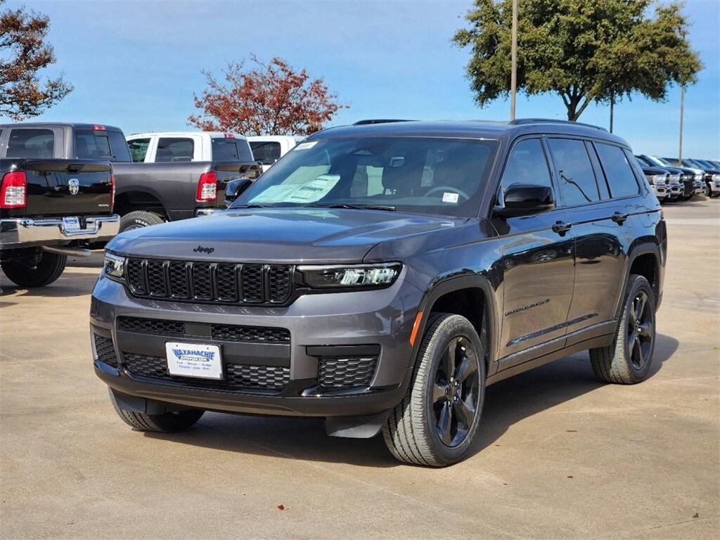 new 2025 Jeep Grand Cherokee L car, priced at $39,995