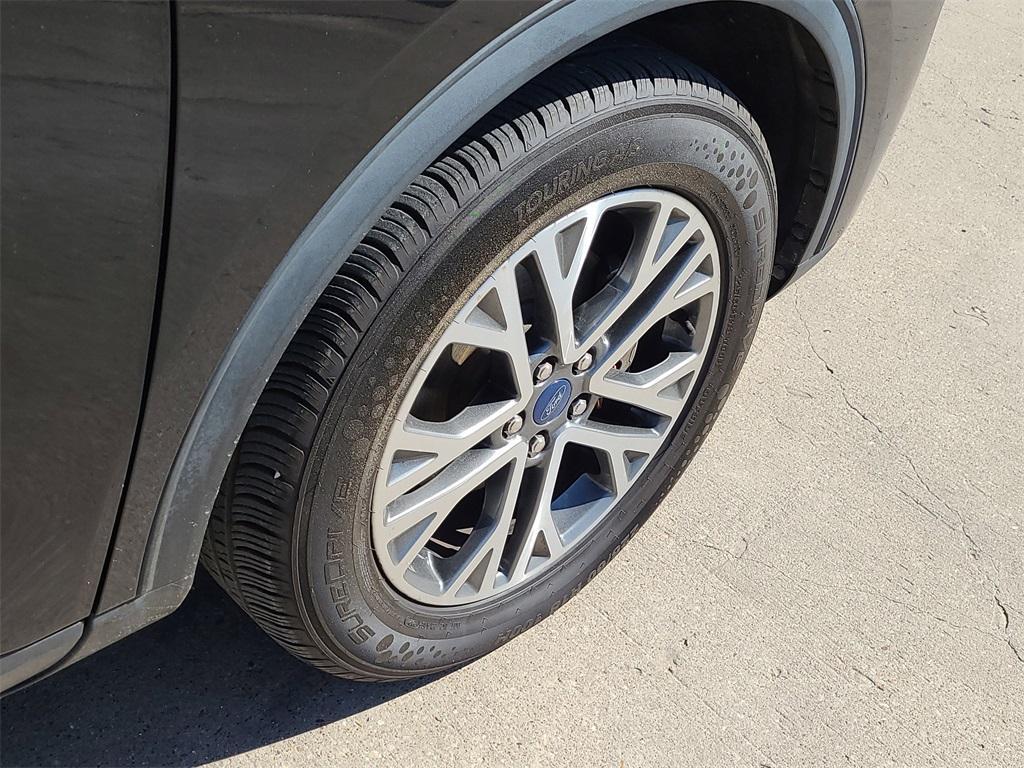 used 2022 Ford Escape car, priced at $15,506