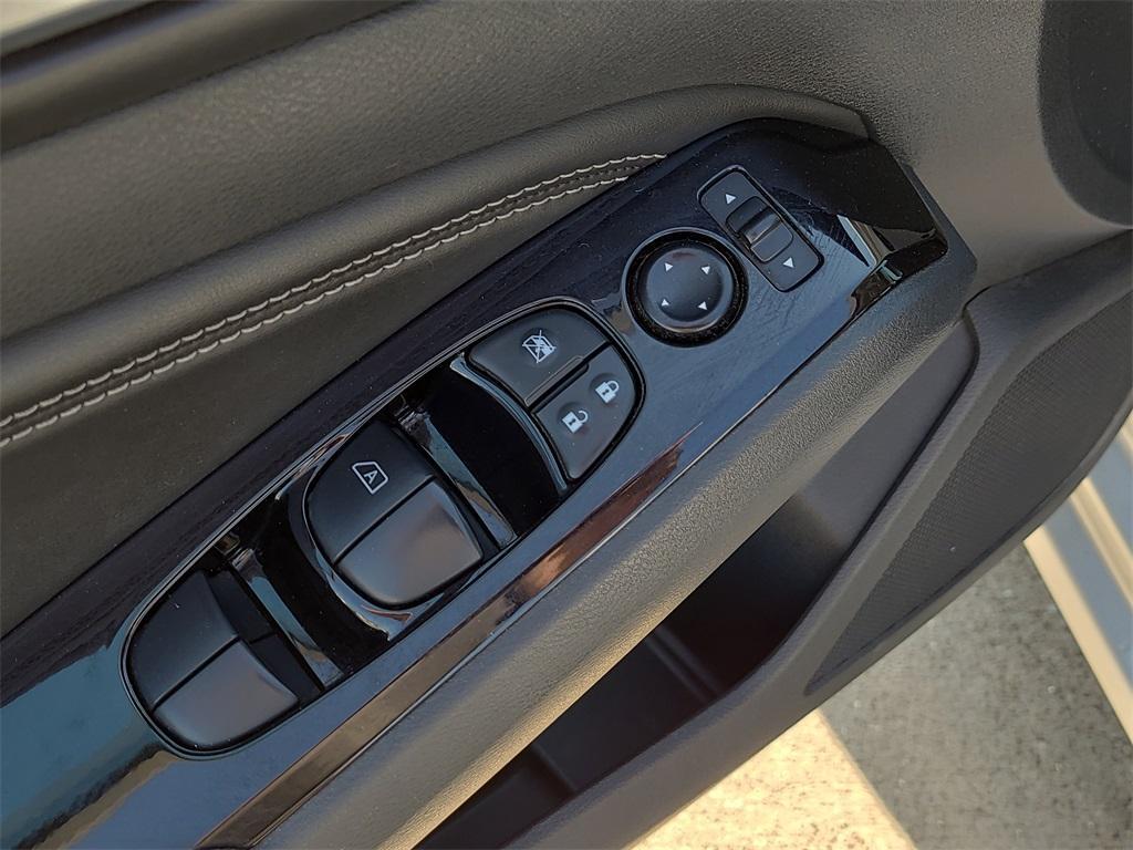 used 2023 Nissan Altima car, priced at $20,247