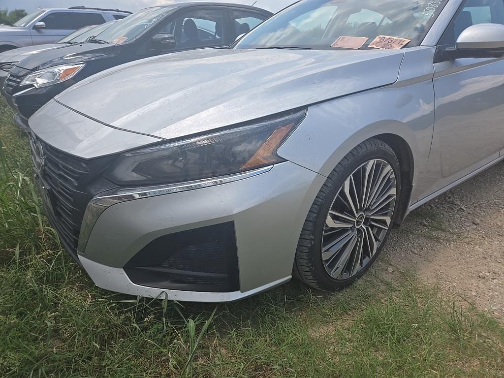 used 2023 Nissan Altima car, priced at $21,764