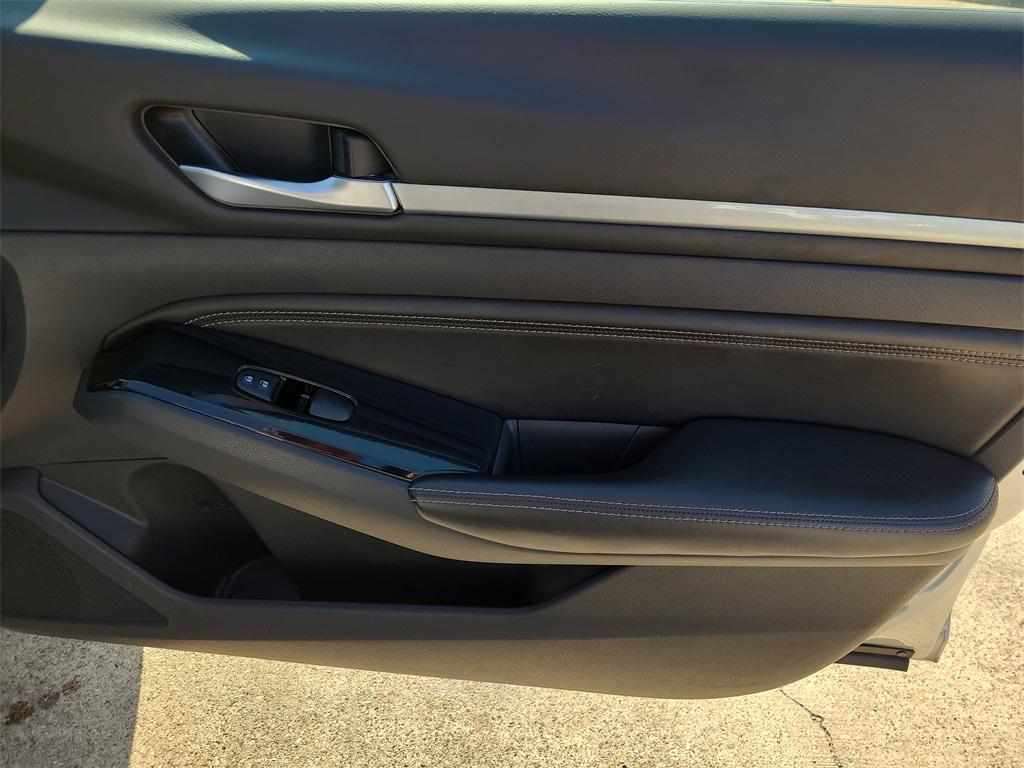 used 2023 Nissan Altima car, priced at $20,247