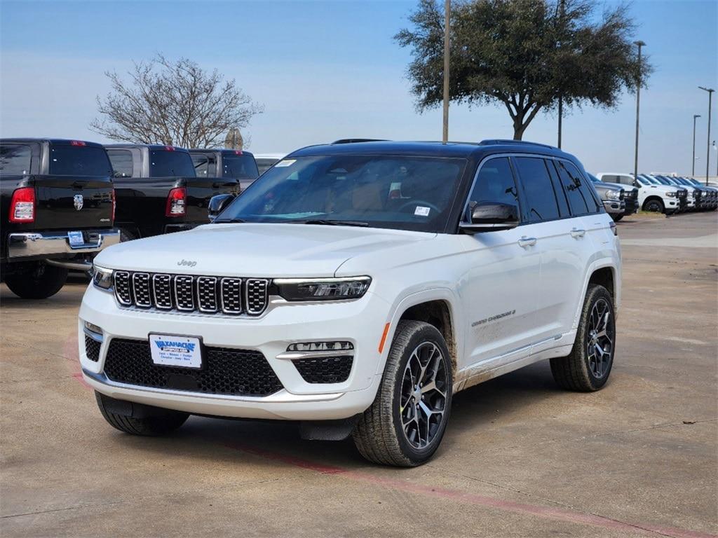 new 2025 Jeep Grand Cherokee car