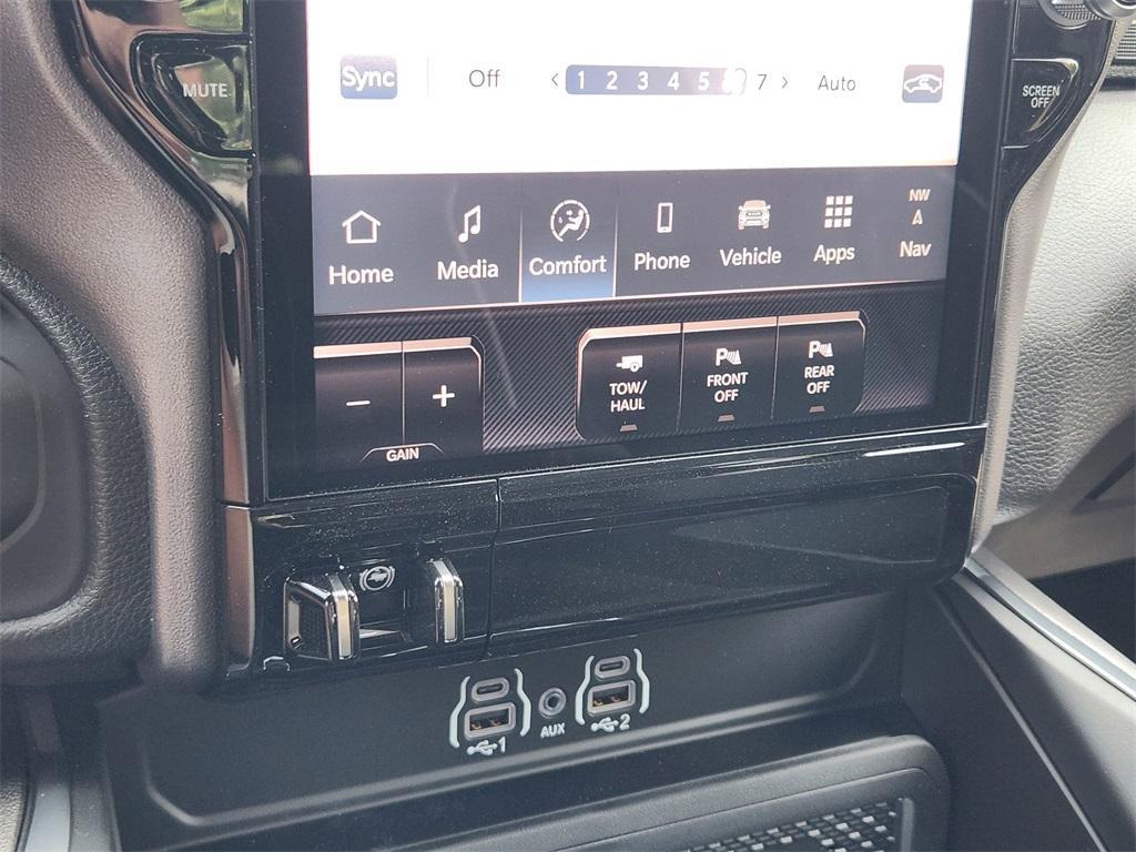 new 2025 Ram 2500 car, priced at $75,740