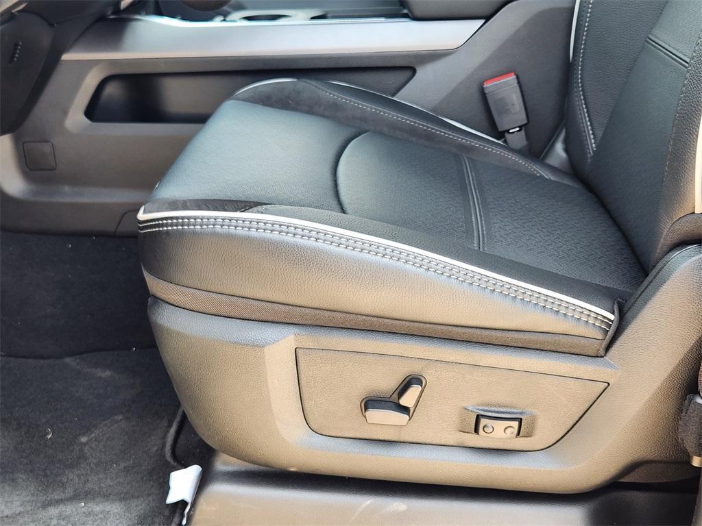 new 2025 Ram 2500 car, priced at $75,740