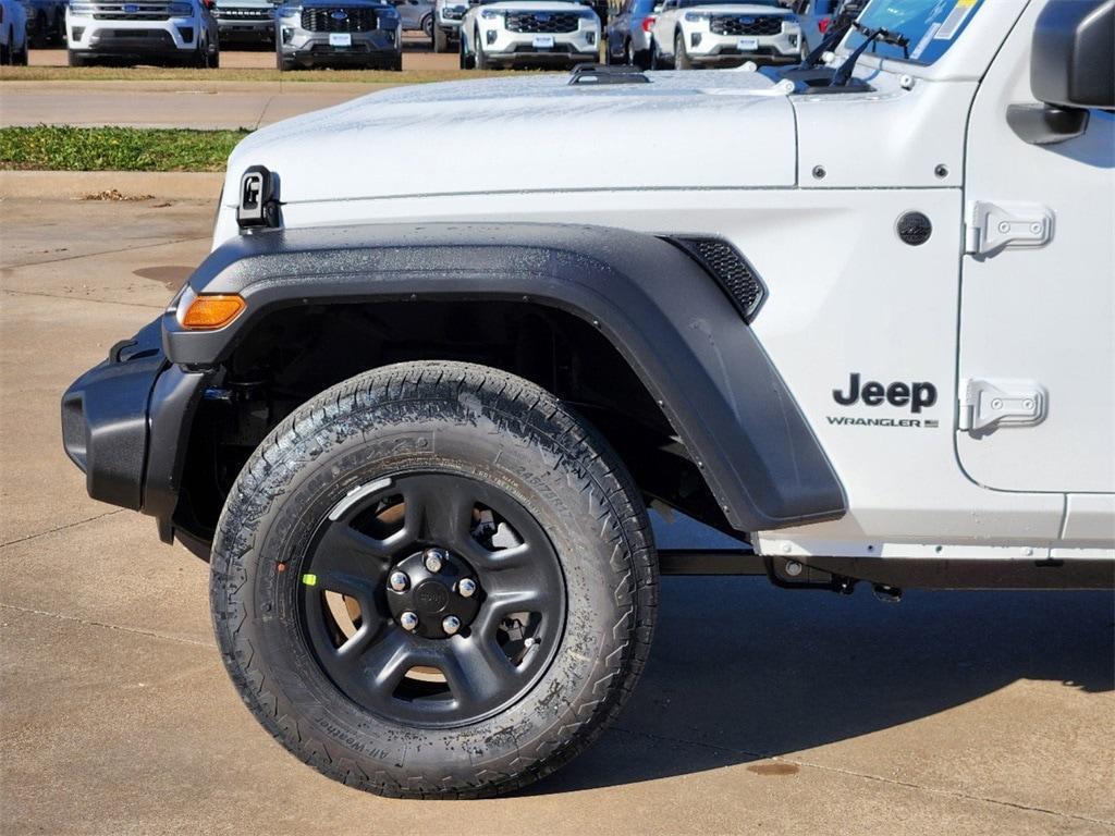 new 2025 Jeep Wrangler car, priced at $28,126