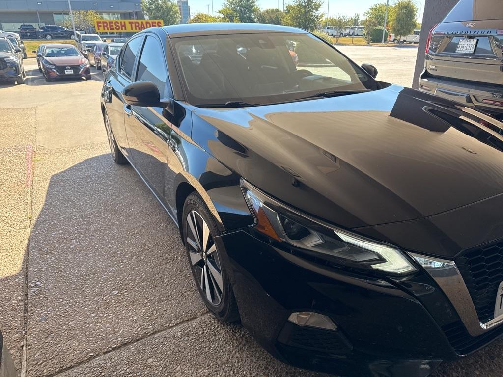 used 2022 Nissan Altima car, priced at $17,399