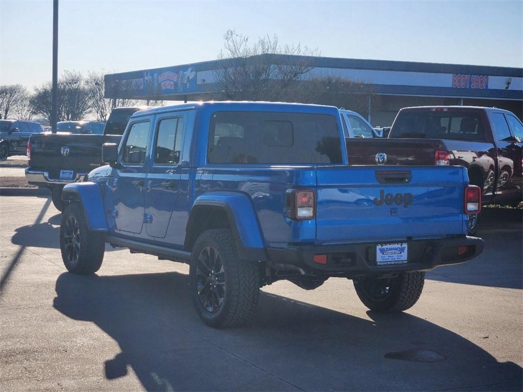 new 2025 Jeep Gladiator car, priced at $38,495