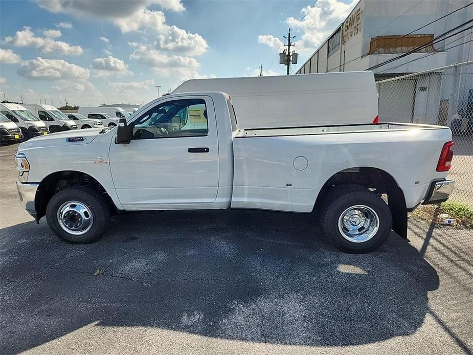 new 2024 Ram 3500 car, priced at $62,058