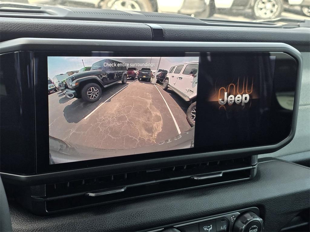 new 2025 Jeep Wrangler car, priced at $41,803