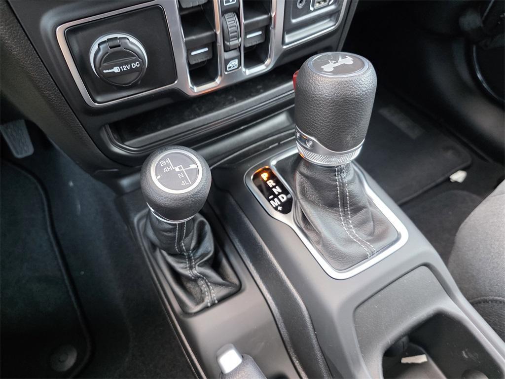 new 2025 Jeep Wrangler car, priced at $41,803