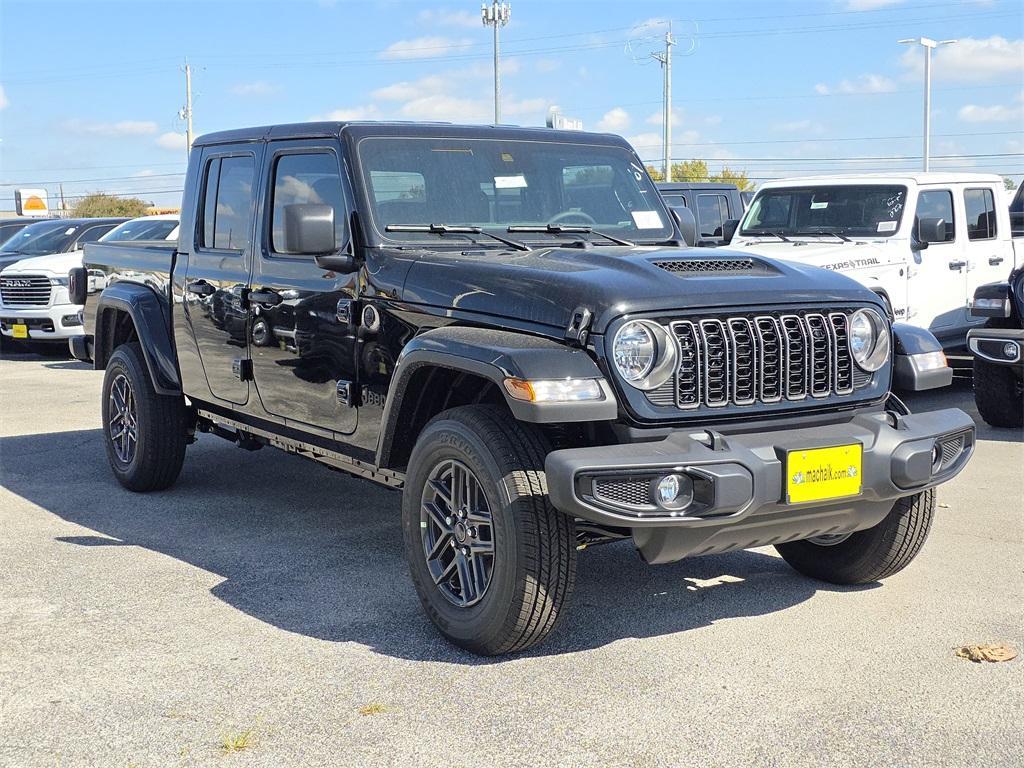 new 2025 Jeep Gladiator car, priced at $39,716