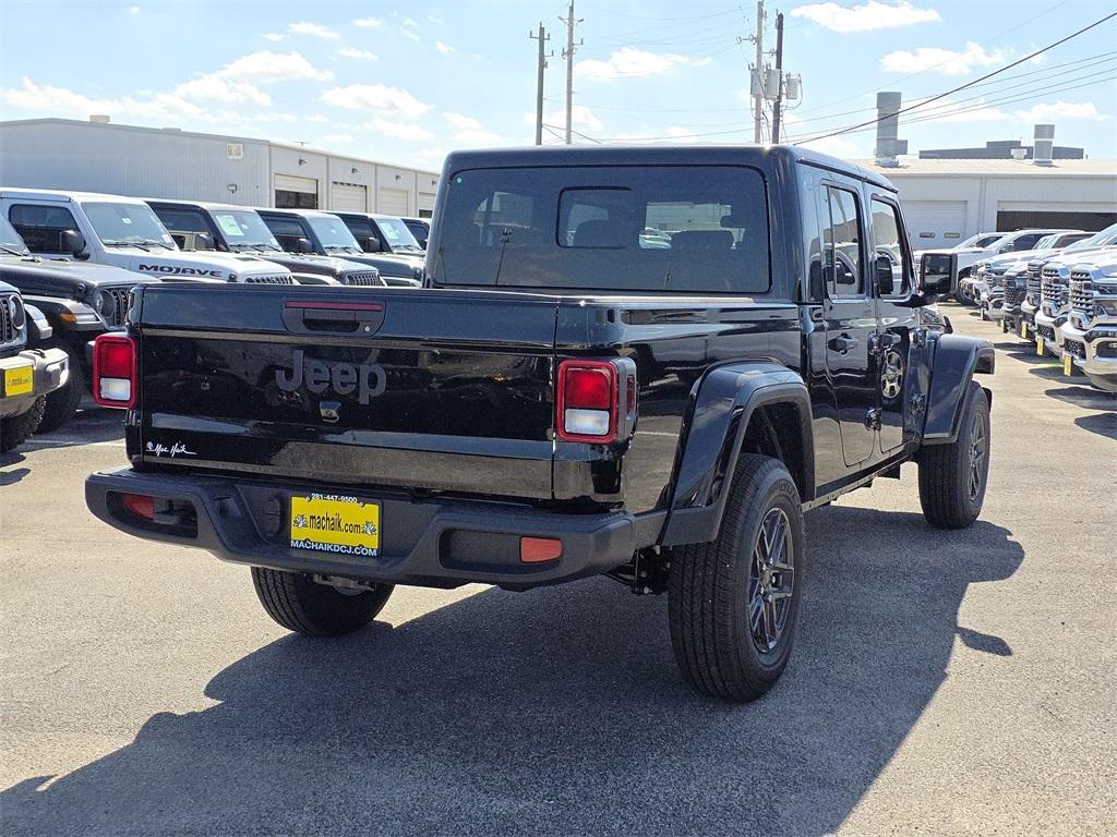 new 2025 Jeep Gladiator car, priced at $39,716