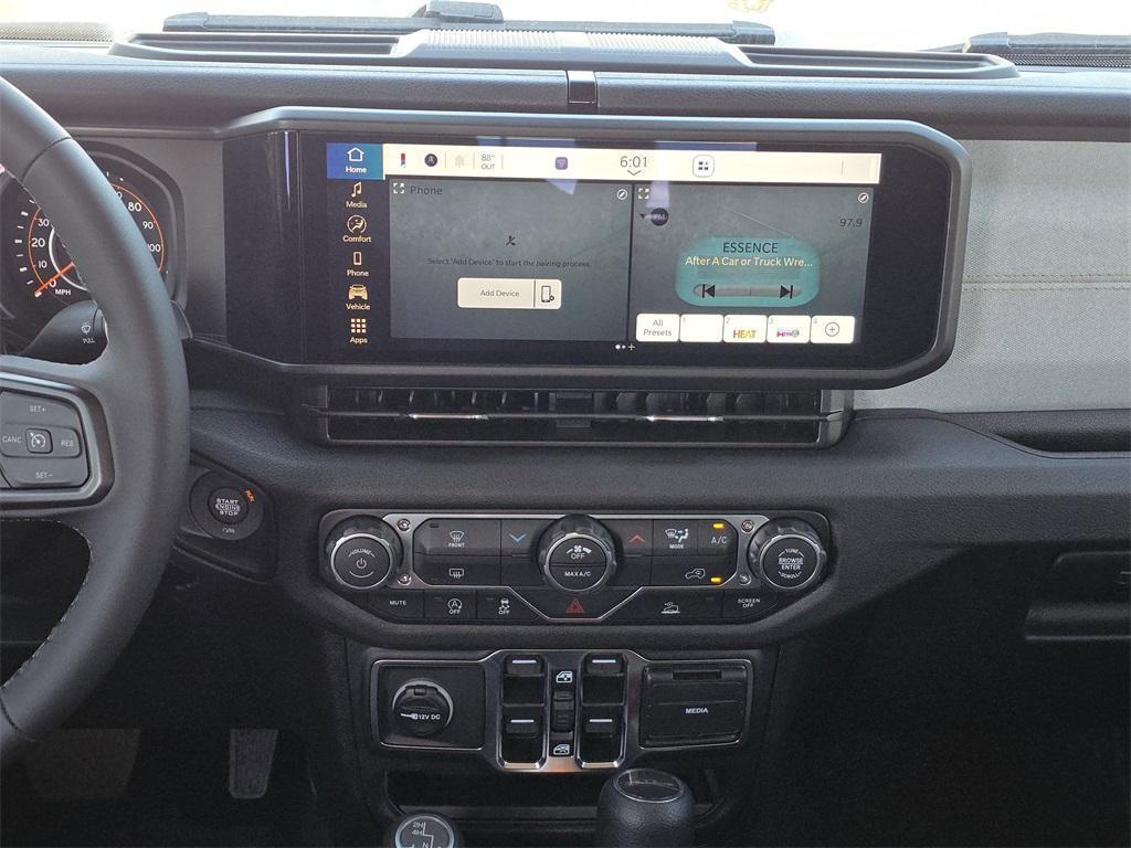 new 2025 Jeep Gladiator car, priced at $39,716