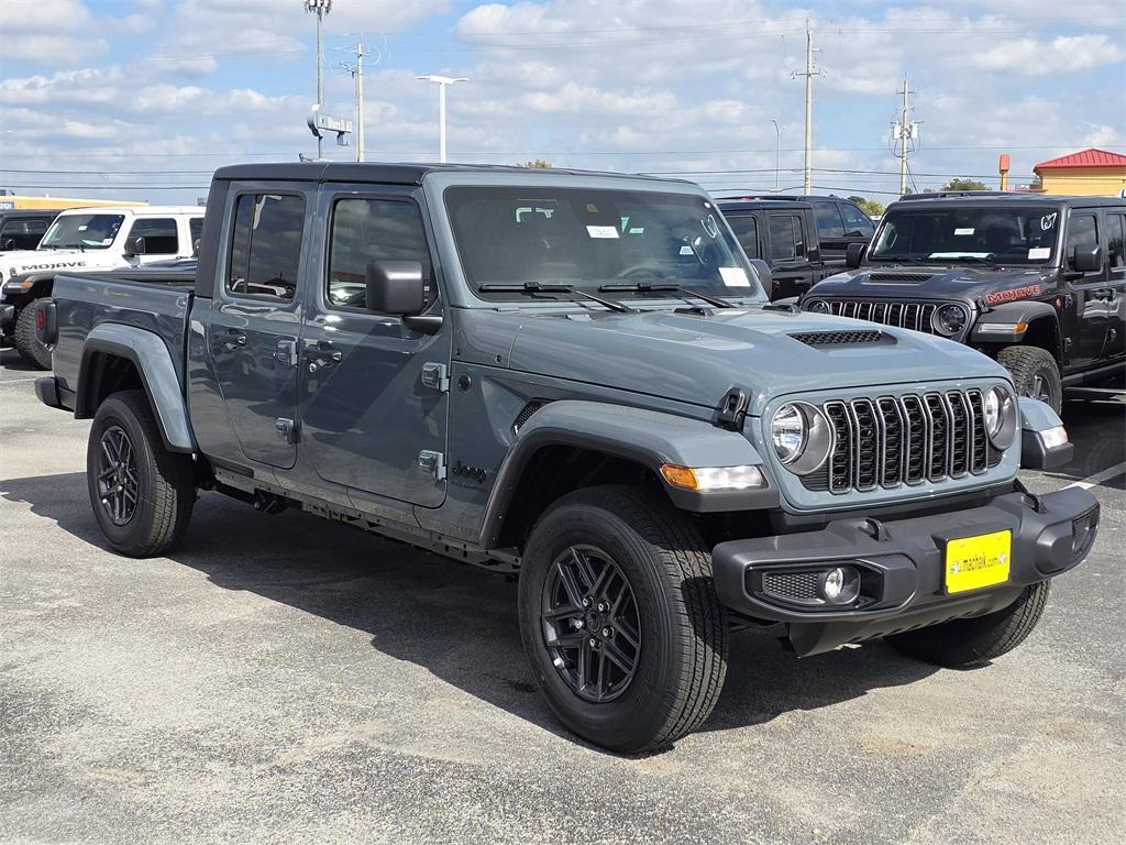 new 2025 Jeep Gladiator car, priced at $39,467